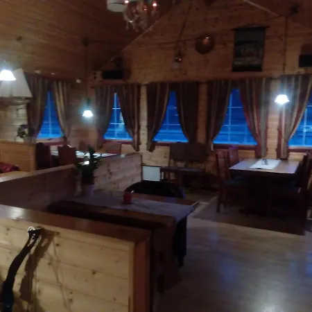 Couette-café Dalselv Na Bare Rom Og Frokost, Innsjekk Fra Kl 18